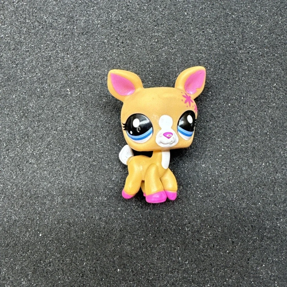 Littlest Pet Shop G7 # 123 Advent Calendar 2024 Tan Brown Pink Deer